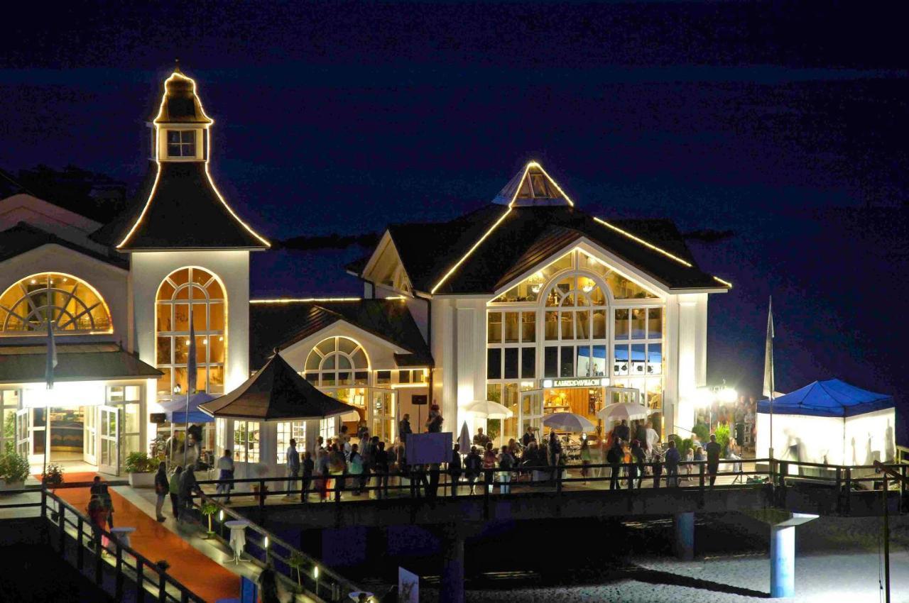 Haus Baltic 12 Mit Balkon - Zentrale Lage Im Ostseebad Sellin Luaran gambar