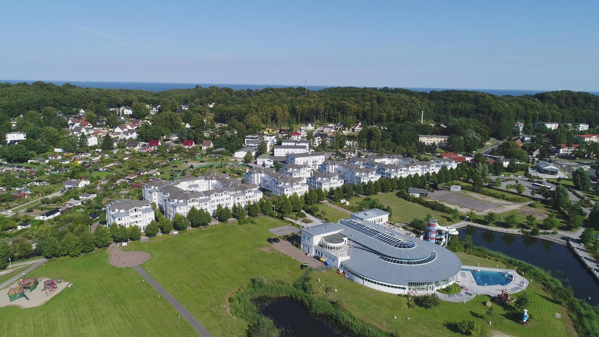 Haus Baltic 12 Mit Balkon - Zentrale Lage Im Ostseebad Sellin Luaran gambar